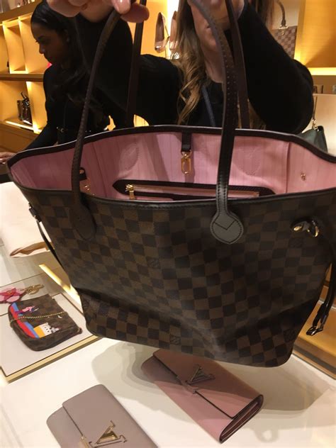 louis vuitton neverfull inside bag|louis vuitton neverfull original.